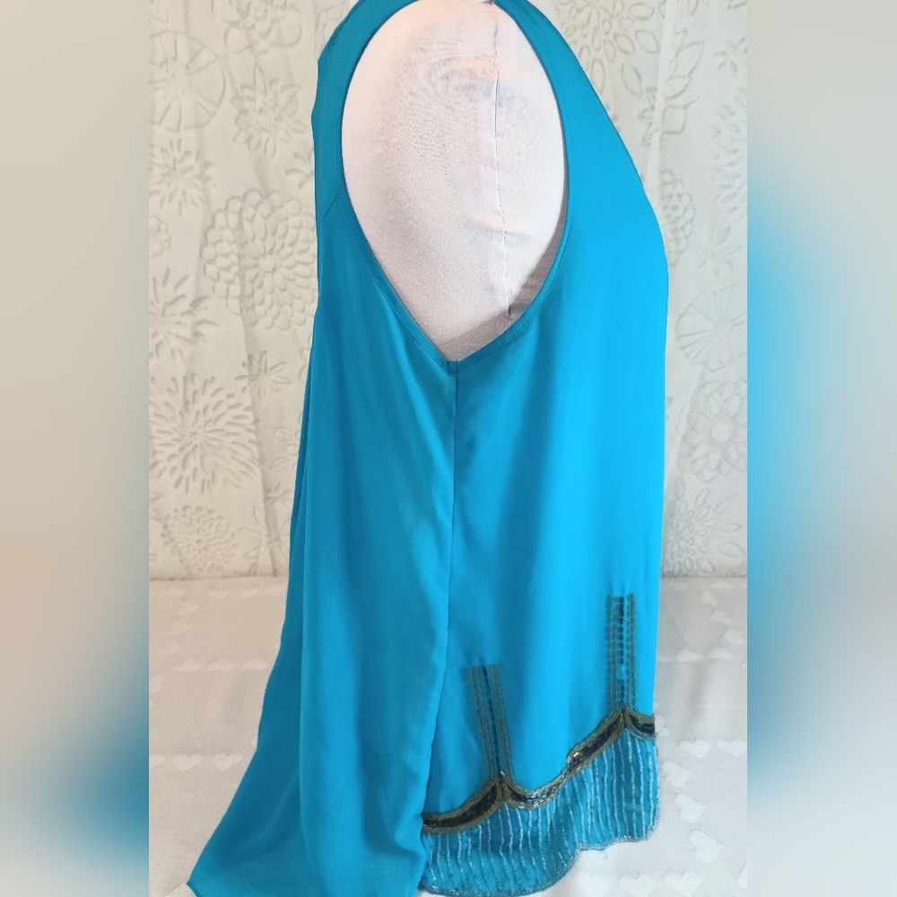 Little Mistress Beaded Embroidered 1920s Inspired Sleeveless Blouse - Picture 4 of 11
